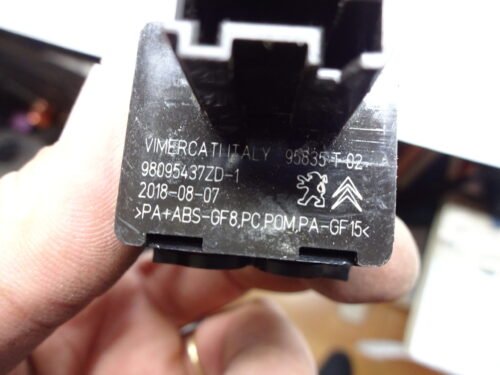 Interruptor  CITROEN C3 C5 98095437ZD 98095437ZD-1