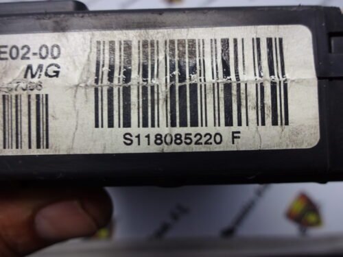 Caja de fusibles Citroën  Peugeot BSI E02-00 S118085220F 9657999780