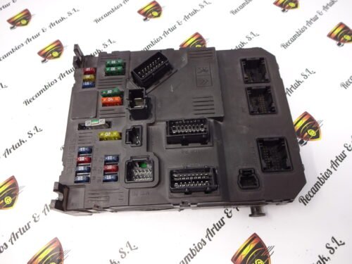 BSI Caja de fusibles Citroën Peugeot  BSI E01-00 S118085320C  9652474680