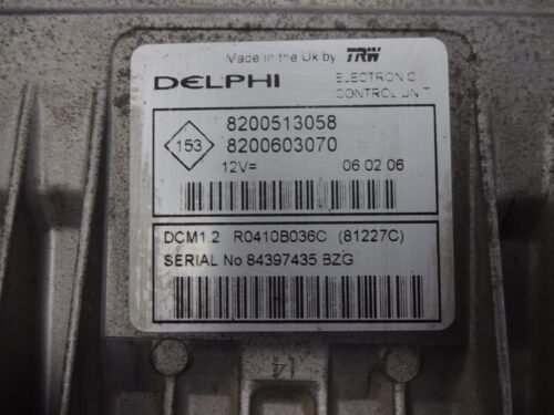 Centralita del motor  Renault R0410B036C  8200513058 8200603070