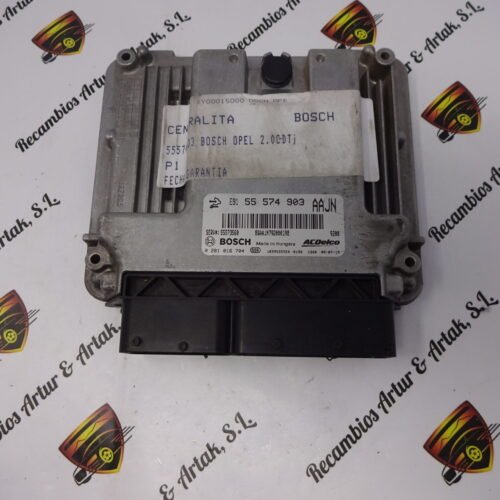 Centralita del motor OPEL Vauxhall Insignia  0281016704 55574903 AAJN