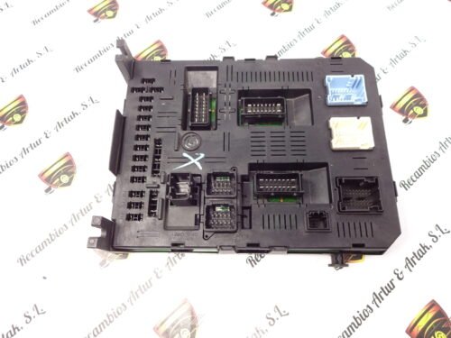 Caja de fusibles Peugeot Citroen 9663510280 BSI 2004 H02-01