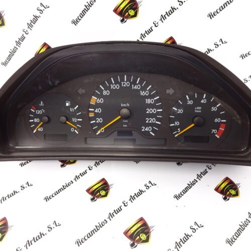 Cuadro de instrumentos  Mercedes Clase e w210 2105404947 VDO 110008764002