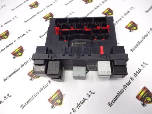 Controlador Confort AUDI  8P0907279F 8PO907279F BOSCH F005V00519