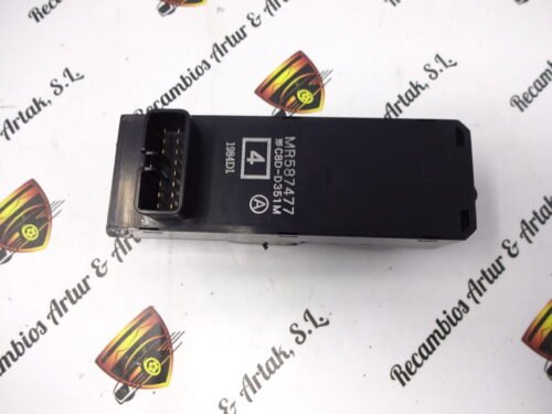 Botonera elevalunas  Mitsubishi Colt MR587477 C8DD351M C8D-D351M
