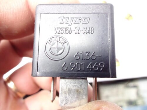 Relé BMW 61366901469 61.36-6901469 V23136-J6-X48
