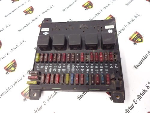 Caja de fusibles  Nissan Atleon 24063D6300 24063-D6300