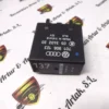 Relé   VW  Bus T4 Transporter  Nr.137 701906123 701 906 123 05340220
