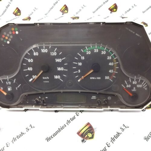 Cuadro de instrumentos Iveco Daily 504008190 VDO 155160100101 155160100101
