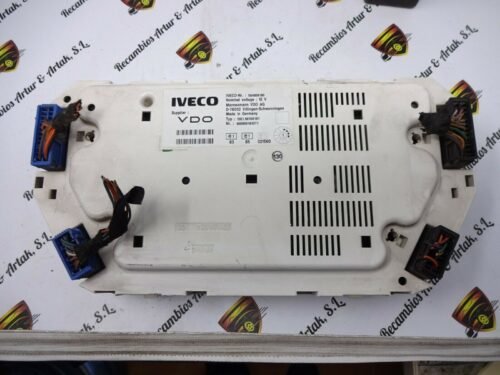 Cuadro de instrumentos Iveco Daily 504008190 VDO 155160100101 155160100101