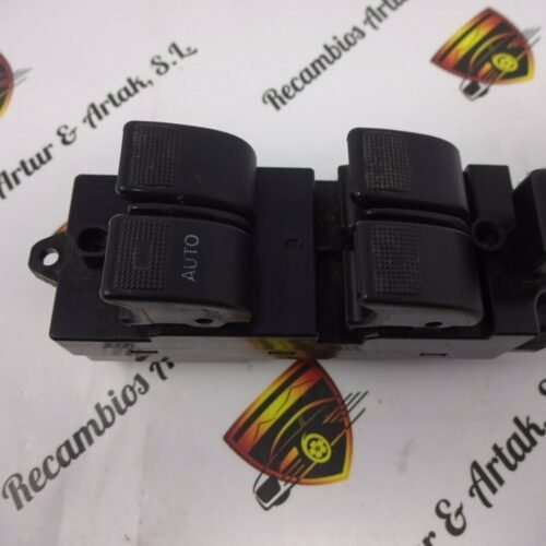 Botonera elevalunas Mazda 323 BJ3D66350 BJ3D 66 350 C8H-D112 C8HD112