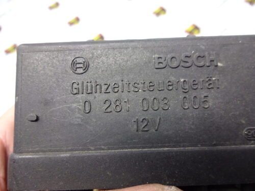 Relé  PEUGEOT CITROEN 0281003005 BOSCH