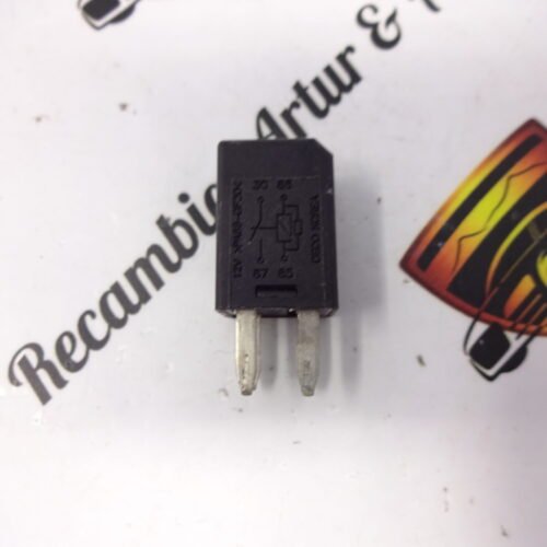 Relé Rele Chevrolet OPEL 13500113 GM 8430