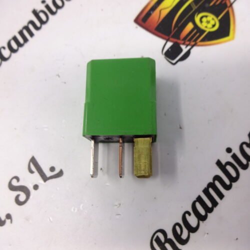 Relé  Relay / Mitsubishi 8627A011 ACM32221 M14