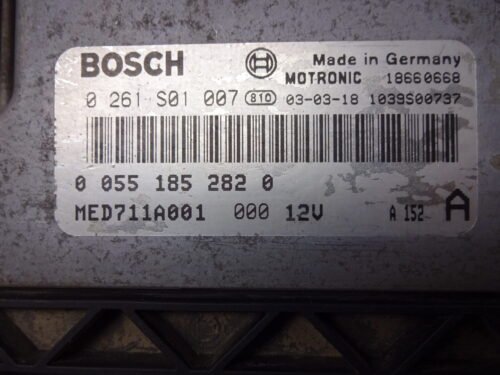 Centralita del motor Alfa Romeo 00551852820 0261S01007 MED711A001 00 12V A152