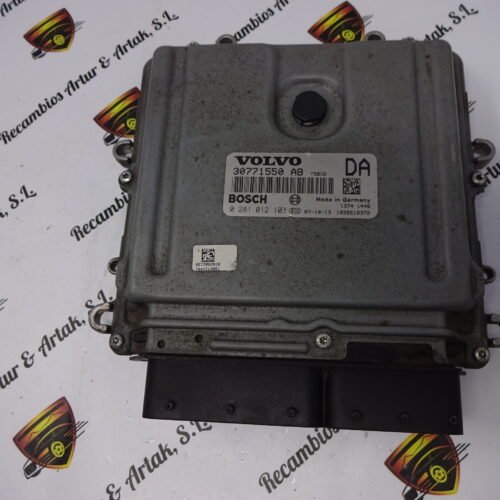 Centralita del motor VOLVO XC70 0281012103 30771550AB  30771550 AB