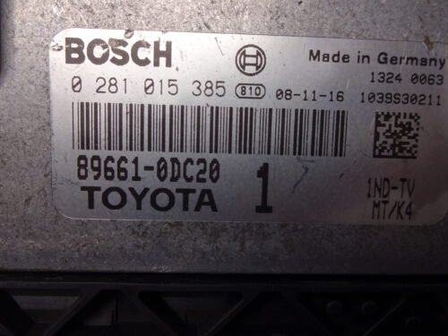 Centralita del motor  TOYOTA YARIS 0281015385 896610DC20 89661-0DC20