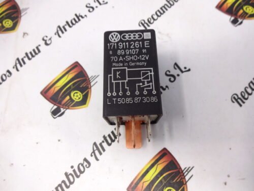 Relé Relay AUDI VW Transporter 171911261E NR.60 899107