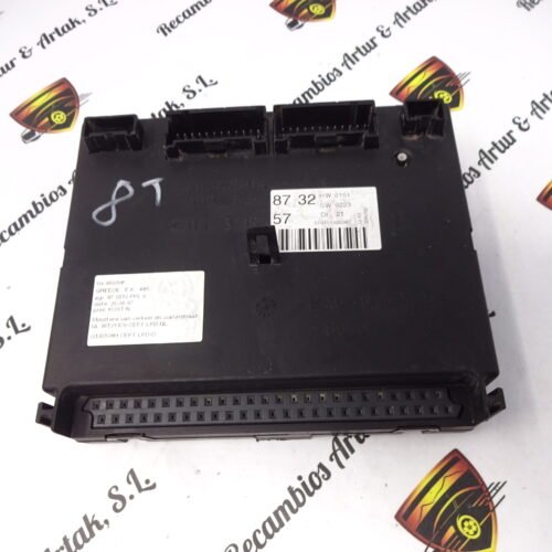 Caja de fusibles Mercedes ML W163 1635458732 163 545 87 32 05371057