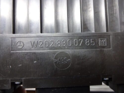 Clima panel de control Mercedes-Benz CLASE C 2028300785 W2028300785