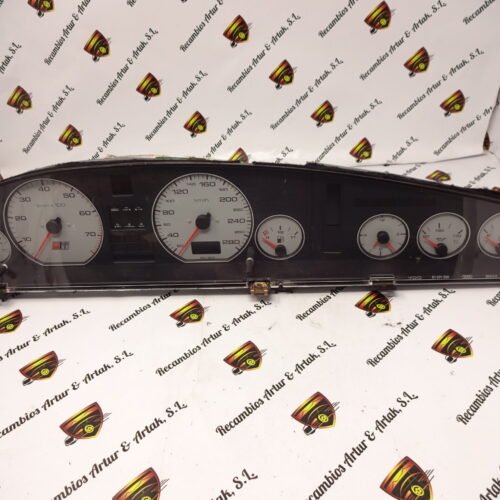 4A1919033HF 110008754004 Cuadro de instrumentos AUDI S6 4A1919033HF VDO 110008754004