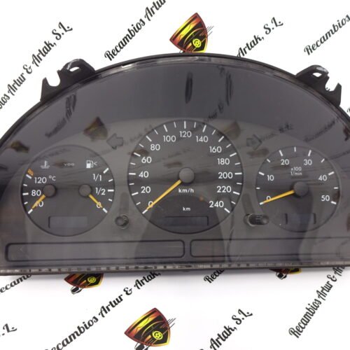 Cuadro de instrumentos Mercedes w163 ML A1635405811 A163 540 58 11