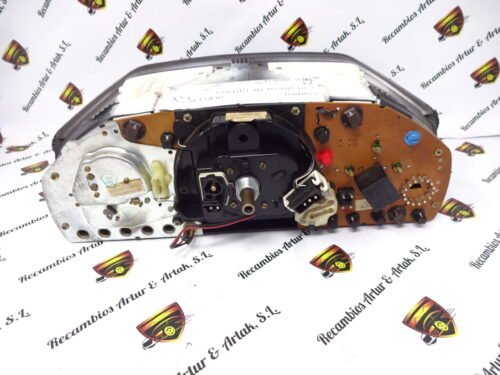 Cuadro de instrumentos MERCEDES W124 1245439924 110008316751  1245427967