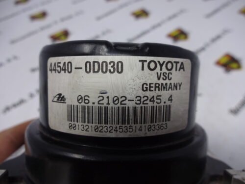 ABS Toyota Yaris 445400D030 44540-0D030 895410D270 89541-0D270 06210232454
