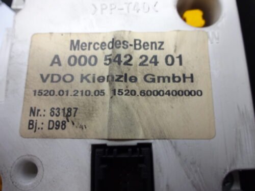 Cuadro de instrumentos Mercedes-Benz Sprinter A0005422401 A0004460833