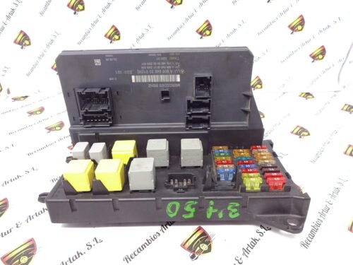 Caja de fusibles MERCEDES SPRINTER A9065452001 A9065450501 A9065450401