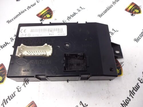 Modulo UCH Renault P8200461387L P8200461387-L 28112768-4A