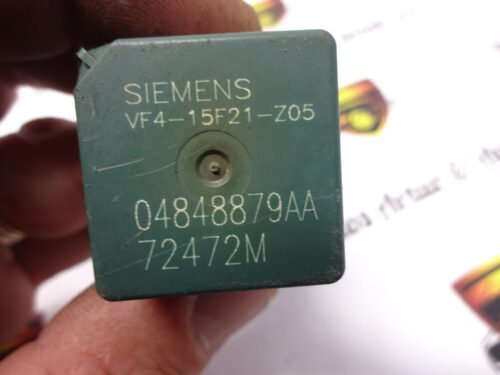 Relé  Rele Chrysler Jeep 04848879AA VF4-15F21-Z05 72472M