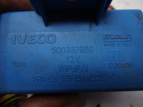 Recocido controlador Glow relé enchufe Iveco Daily 500337969 12V