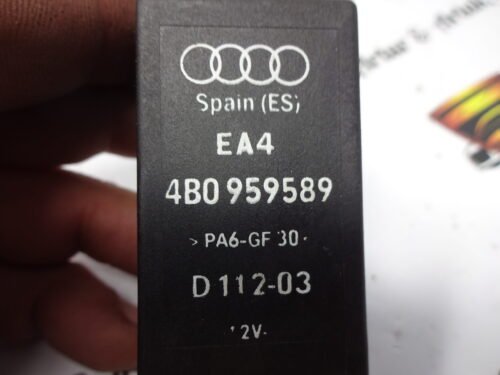Relé Rele  AUDI 4B0959589 4BO959589 EA4 D112-03