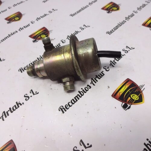 Regulador de presión de combustible Mercedes W201 W124 W126 0438161001 0 438 161 001