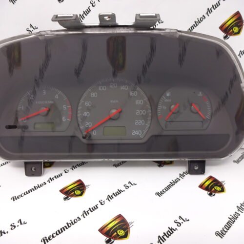 Cuadro de instrumentos VOLVO S40 V40 30889704 / D 30889704D 01W30D5 SW30887756A
