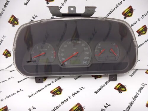 Cuadro de instrumentos VOLVO S40 V40 30889704 / D 30889704D 01W43D4 SW30887756A