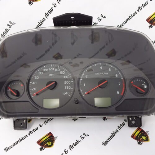 Cuadro de instrumentos  Volvo V40 30623052 / F 30623052F 02W23D2 SW 30623974A