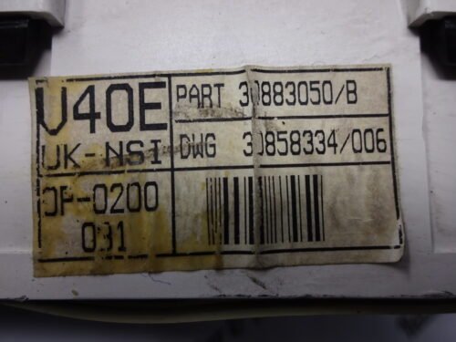 Cuadro de instrumentos  VOLVO V40 S40  30883050B 30883050 / B 30858334/006