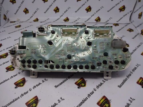 Cuadro de instrumentos  VOLVO V40 S40  30883050B 30883050 / B 30858334/006
