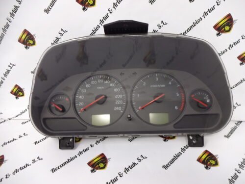 Cuadro de instrumentos Volvo V40 S40 30623048G 30623048 / G 02W44D2 SW 30623974A