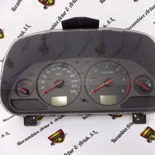 Cuadro de instrumentos Volvo V40 S40 30623048G 30623048 / G 02W44D2 SW 30623974A