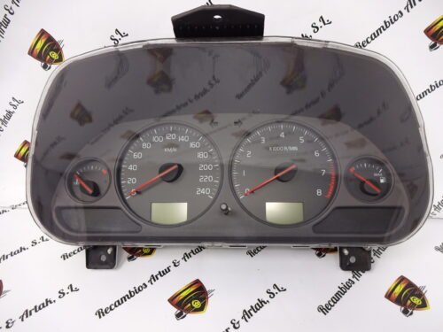 Cuadro de instrumentos Volvo V40 S40 30662272A 30662272 / A 03W47D4 SW 30623974A