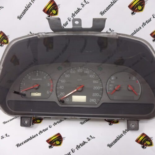 Cuadro de instrumentos  Volvo V40 S40 30883040/A 30883040A 30858334/005