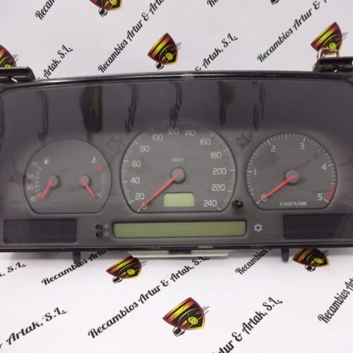 Cuadro de instrumentos  VOLVO V70 S70 9168386 69794-700T 9166196