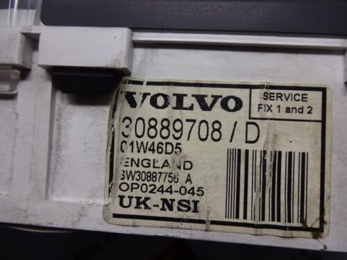 Cuadro de instrumentos VOLVO S40 30889708/D 30889708D 01W46D5 SW30887756A