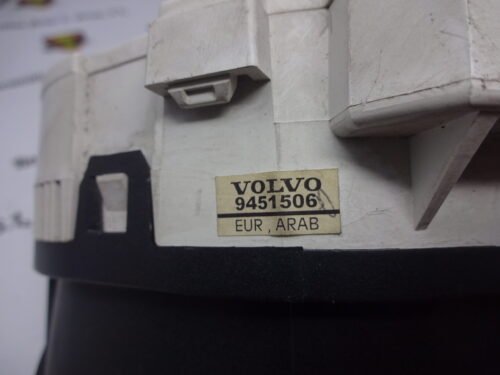 Cuadro de instrumentos  VOLVO S70 V70 9451506 9472725