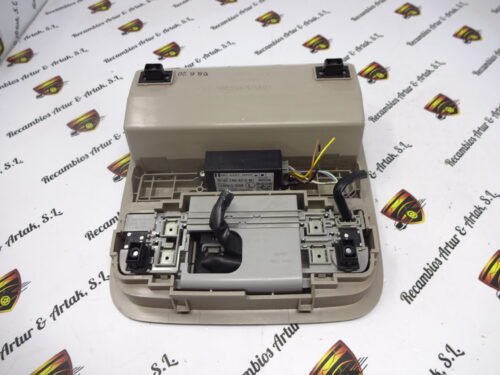 Luz de Techo Interior  Honda Accord  39180TA0A212M1 39180-TA0-A212-M1