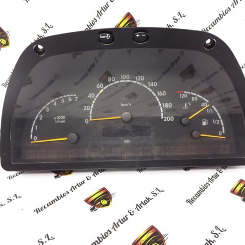 Cuadro de instrumentos MERCEDES VITO CDI A0004465221 A 000 446 52 21