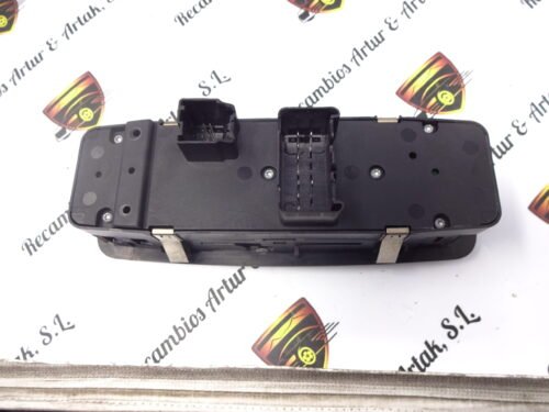 Botonera Elevalunas Dodge Grand Caravan Chrysler 04602627AD